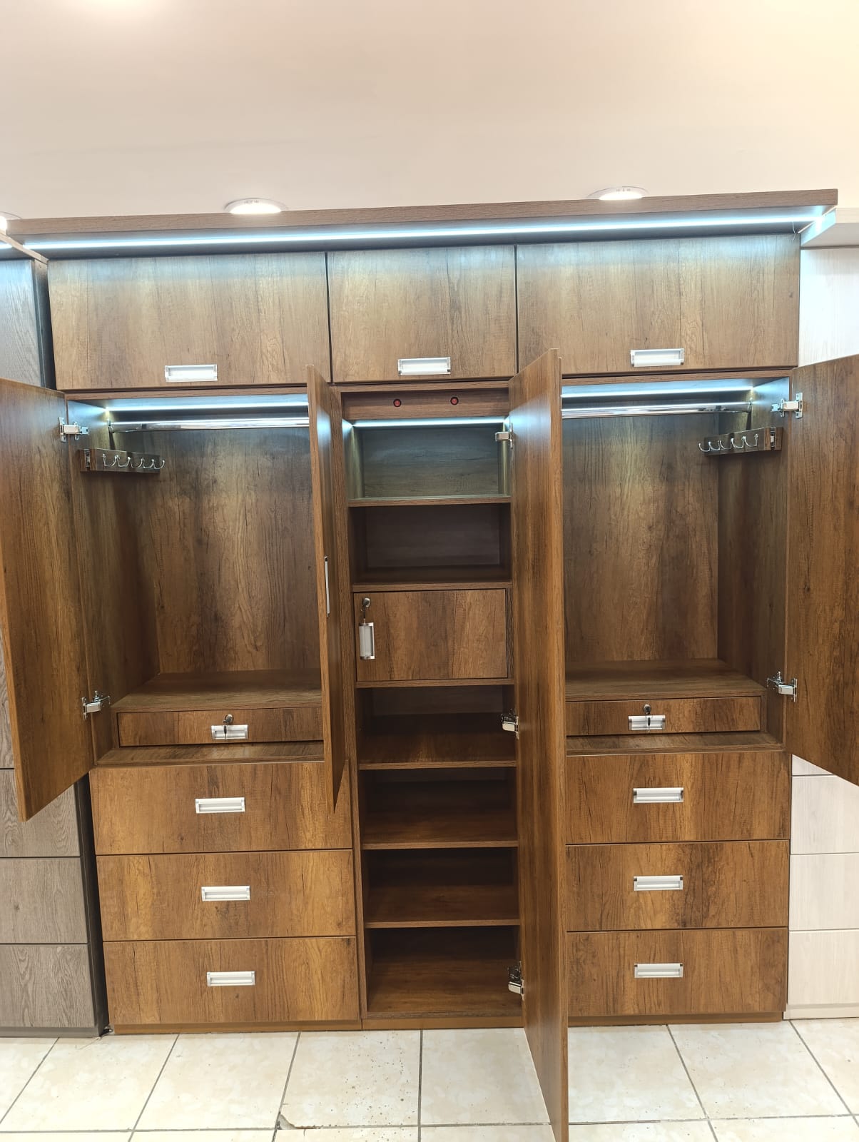 WhatsApp Image 2025-01-24 at 8.21.04 PM (1)