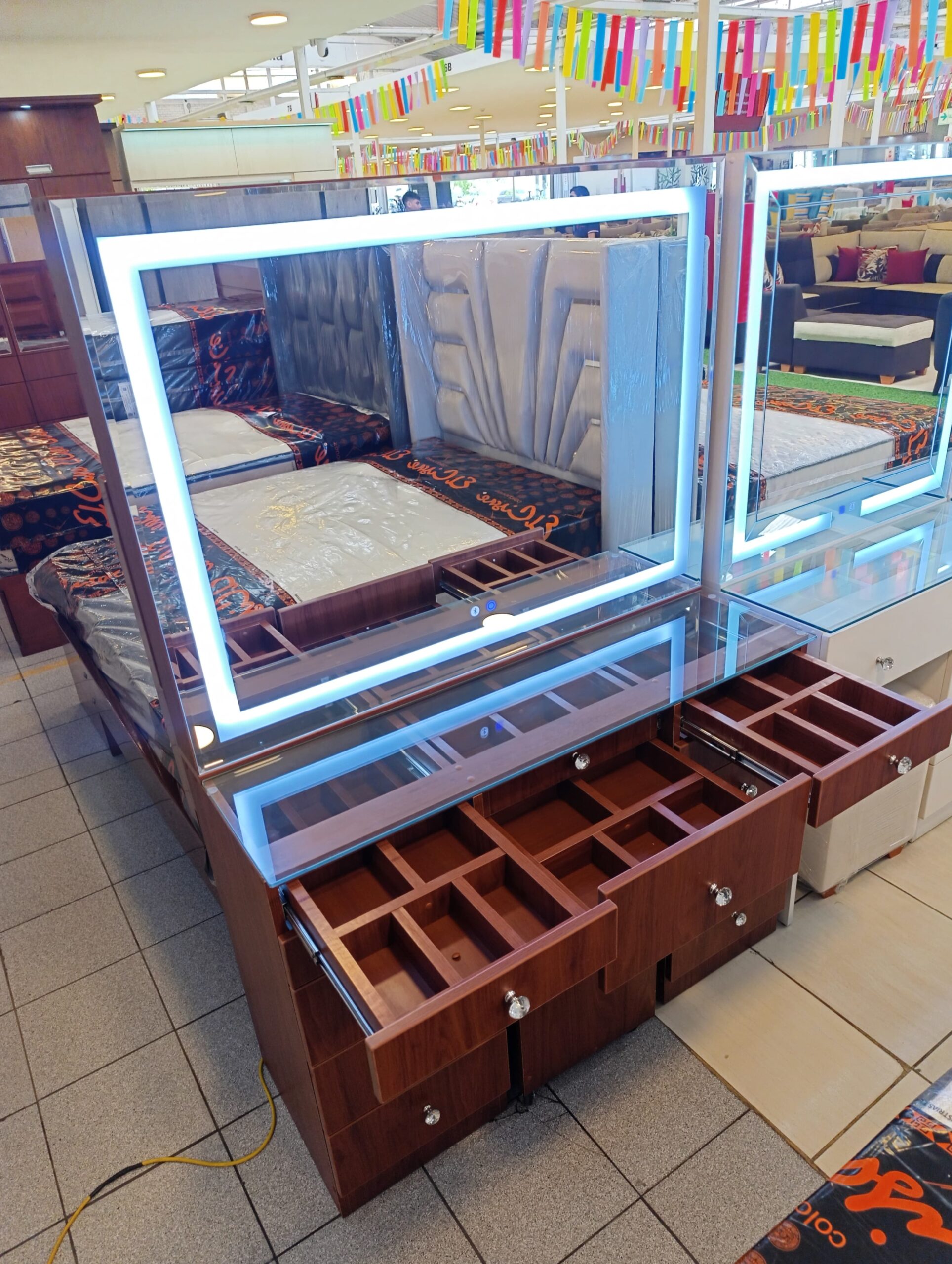 WhatsApp Image 2025-03-22 at 11.33.44 AM (4)