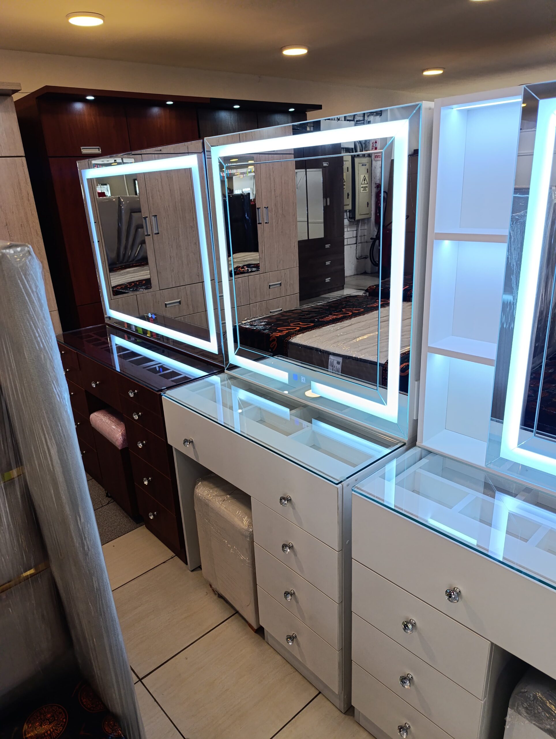 WhatsApp Image 2025-03-22 at 11.33.46 AM (2)