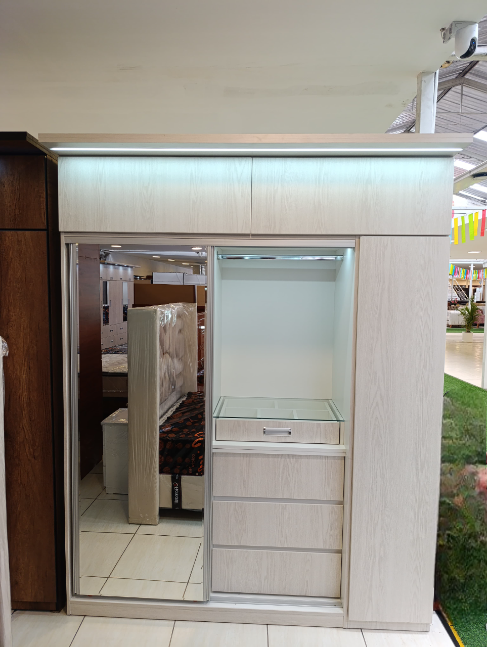 WhatsApp Image 2025-03-22 at 11.33.48 AM-Photoroom